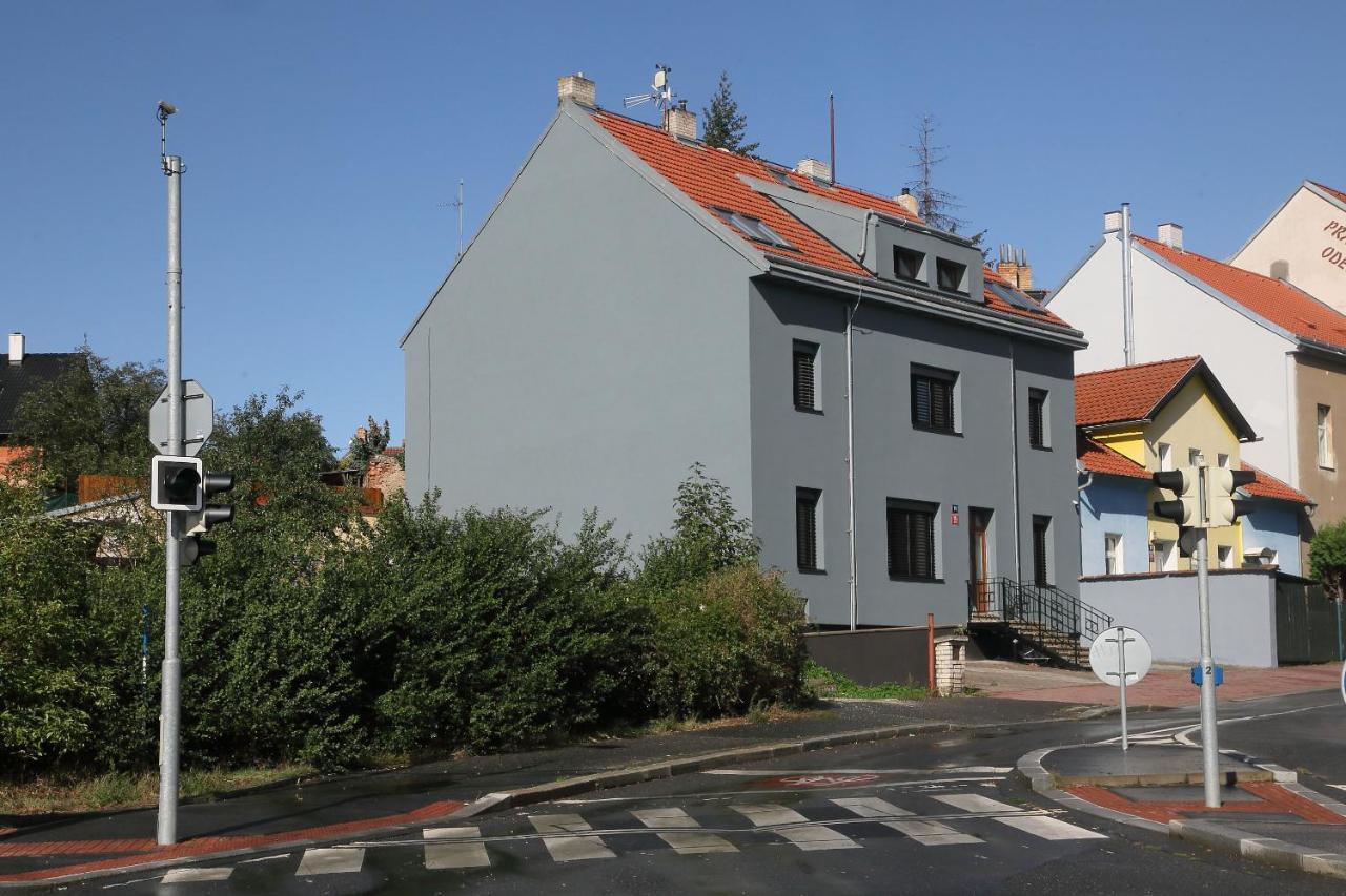Expat House * 布拉格