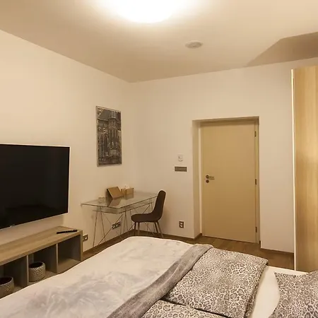 Prague Expat House Apartment Exterior photo