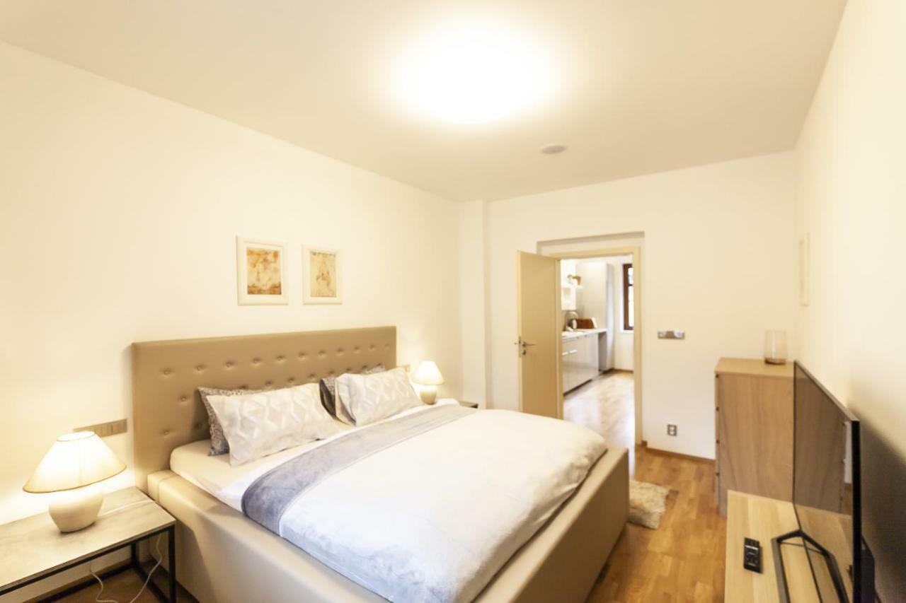 Apartament Expat House Praga